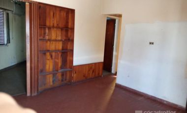 Casa con 2 Departamentos Venta en BLOCK - Temperley