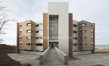 VENTA DEPARTAMENTO semipiso de 3 dormitorios,  en Barrio Gamma, Neuquén Capital