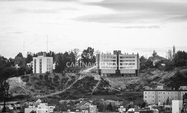 VENTA DEPARTAMENTO semipiso de 3 dormitorios,  en Barrio Gamma, Neuquén Capital