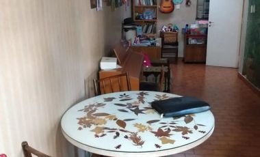 Casa en venta - 2 Dormitorios 1 Baño - Cochera - 250Mts2 - Morón