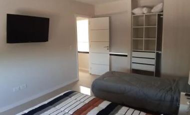 Casa 4 ambientes en Barrio Costa Esmeralda