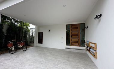 8 Bedroom Villa for sale in San Pu Loei, Chiang Mai