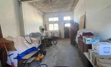Galpón con vivienda en Hernandarias y Mac Gaul