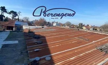 Galpón con vivienda en Hernandarias y Mac Gaul