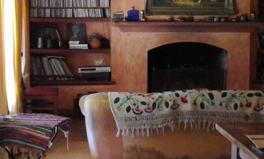 Casa en  Venta de 5 Amb. cerca Barrio Cuba