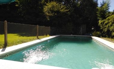 Casa en  Venta de 5 Amb. cerca Barrio Cuba