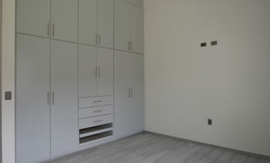CASA EN VENTA LOMAS DE VERGELES AGUASCALIENTES