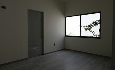 CASA EN VENTA LOMAS DE VERGELES AGUASCALIENTES