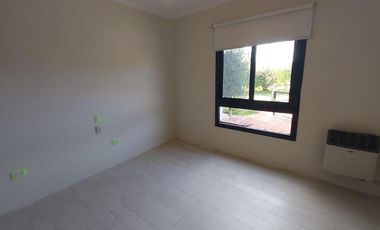 Casa - Salvador Maria Lobos
