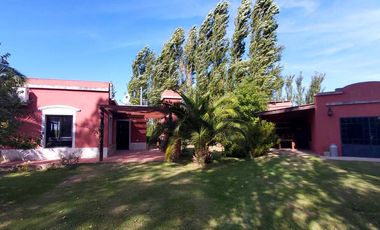 Casa - Salvador Maria Lobos