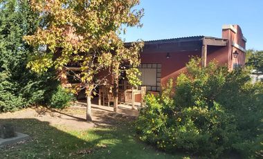 Casa - Salvador Maria Lobos