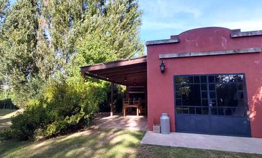Casa - Salvador Maria Lobos