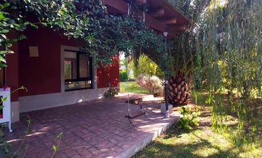 Casa - Salvador Maria Lobos