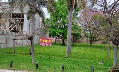 Terreno en venta en  Martinez