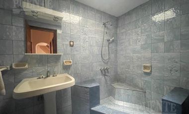 Casa en Lomas de Zamora Este