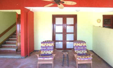 PIE DE LA CUESTA OPORTUNIDAD ÚNICA CASA DE ENSUEÑO A LA ORILLA DE LA PLAYA
