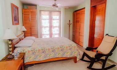 PIE DE LA CUESTA OPORTUNIDAD ÚNICA CASA DE ENSUEÑO A LA ORILLA DE LA PLAYA