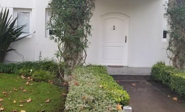 Excelente chalet 5 ambientes sobre lote de 1200m2 en Rumenco