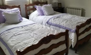 Excelente chalet 5 ambientes sobre lote de 1200m2 en Rumenco