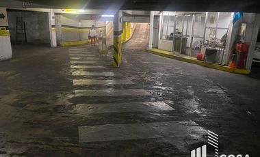 Cochera en venta en el  centro Rioja e Italia