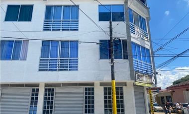 VENTA EDIFICIO - TEBAIDA