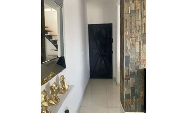 VENTA EDIFICIO - TEBAIDA