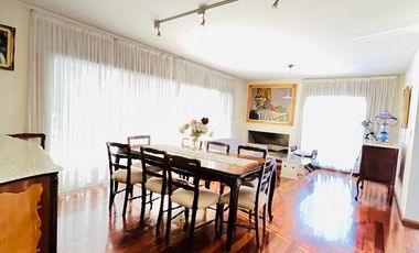 Casa en Venta de 4 Dormitorios, Lomas de la Carolina. Recibo Menor