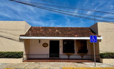 CASA EN VENTA y EN RENTA  EN CAMPECHE: COL. BOSQUES DE CAMPECHE