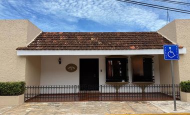 CASA EN VENTA y EN RENTA  EN CAMPECHE: COL. BOSQUES DE CAMPECHE