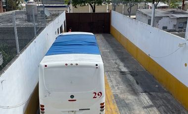 CASA-BODEGA EN VENTA EN CAMPECHE: AVENIDA GOBERNADORES