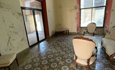 CASA EN VENTA EN CAMPECHE:  CENTRO HISTORICO