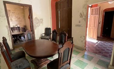 CASA EN VENTA EN CAMPECHE:  CENTRO HISTORICO