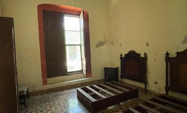 CASA EN VENTA EN CAMPECHE:  CENTRO HISTORICO