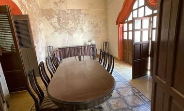 CASA EN VENTA EN CAMPECHE:  CENTRO HISTORICO
