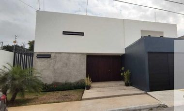CASA EN VENTA EN CAMPECHE: FRACC. RESIDENCIAL BUGAMBILIAS