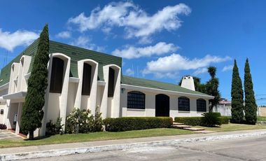 CASA EN VENTA EN CAMPECHE: FRACC. BOSQUES DE CAMPECHE