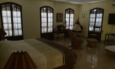 CASA EN VENTA EN CAMPECHE: FRACC. BOSQUES DE CAMPECHE
