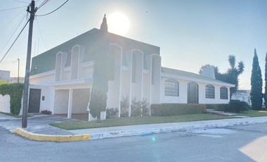 CASA EN VENTA EN CAMPECHE: FRACC. BOSQUES DE CAMPECHE