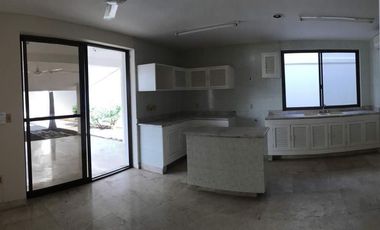 CASAS EN VENTA: FRACC. BOSQUES DE CAMPECHE