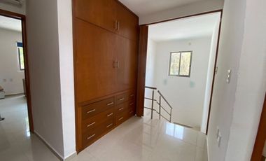 CASA EN VENTA Y EN RENTA EN CAMPECHE: COL. PRADO