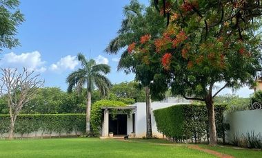 CASA EN VENTA Y EN RENTA EN CAMPECHE: RESIDENCIAL LOMAS DEL CASTILLO