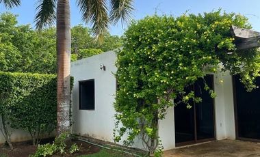 CASA EN VENTA Y EN RENTA EN CAMPECHE: RESIDENCIAL LOMAS DEL CASTILLO