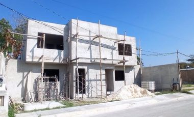 CASA TOWNHOUSE EN VENTA EN CAMPECHE: PRIVADA PRIVANZA