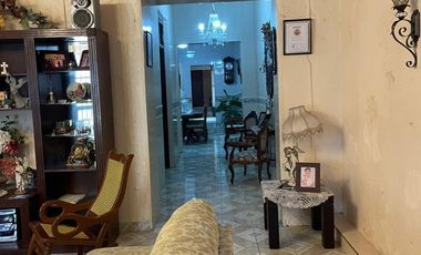 CASA EN VENTA EN CAMPECHE: BARRIO DE GUADALUPE