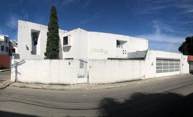 CASA EN VENTA EN CAMPECHE: COL. PRADO
