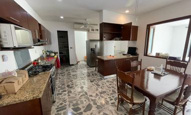 CASA EN VENTA EN CAMPECHE: COL. PRADO