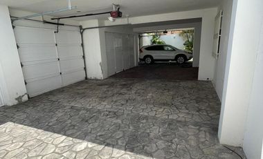 CASA EN VENTA EN CAMPECHE: COL. PRADO