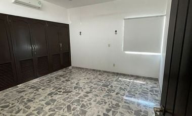 CASA EN VENTA EN CAMPECHE: COL. PRADO