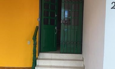 CASA EN VENTA EN CAMPECHE:  COL. BOSQUES DE CAMPECHE