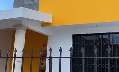 CASA EN VENTA EN CAMPECHE:  COL. BOSQUES DE CAMPECHE